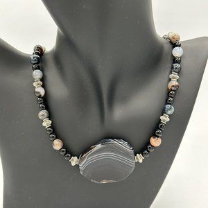 Agate Gem Necklace